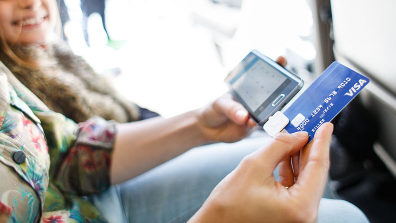 Mobilní platba ve voze pcidss
