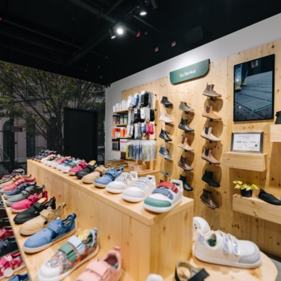 Be Lenka Shoe Shop