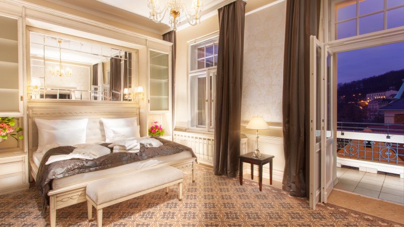 amazing places hotels